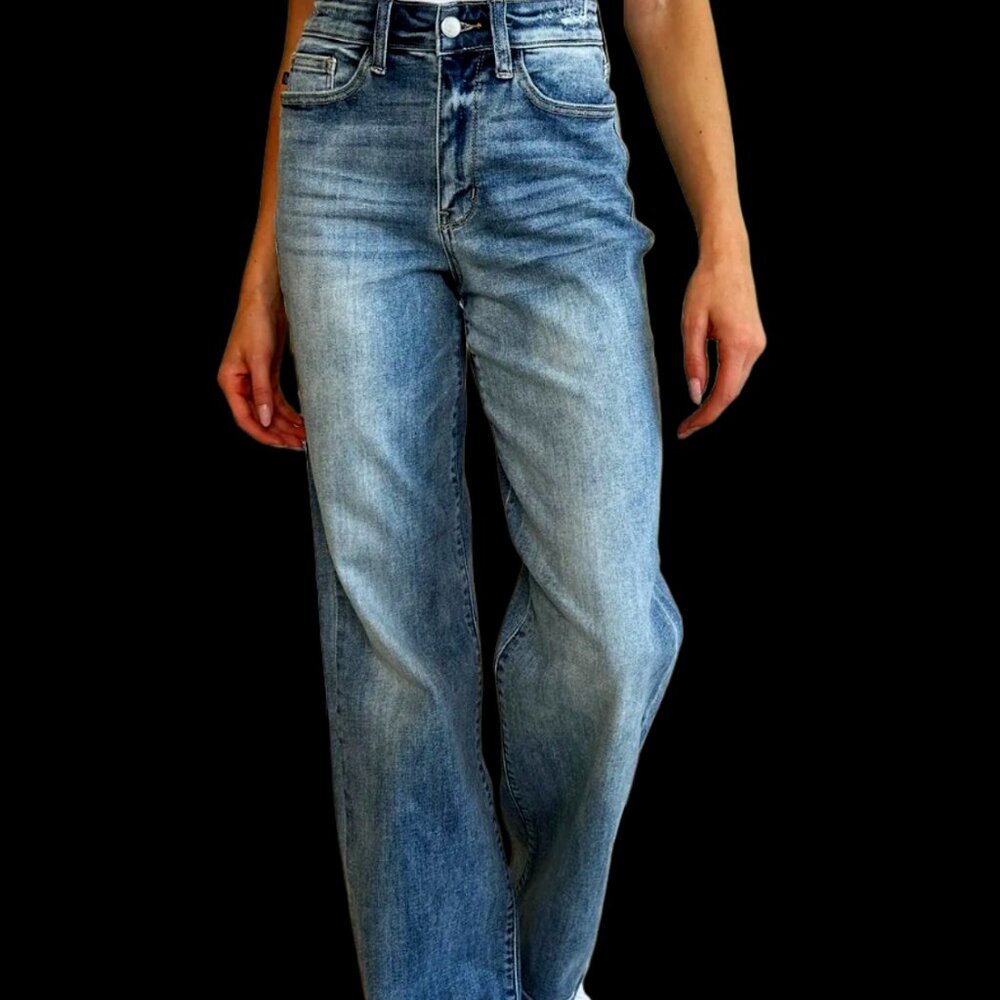 Judy Blue Full Size High Waist Straight Jeans